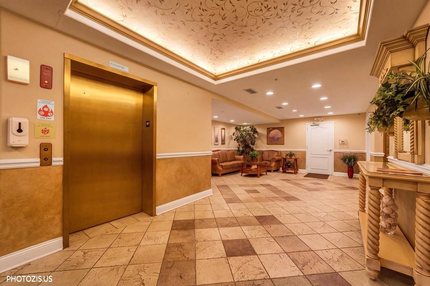 Welcome to 1 Itasca Place, a sought-after lakefront community - photo 4