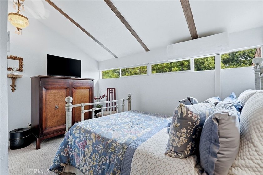 Ideally situated in one of the most sought-after locations - photo 31