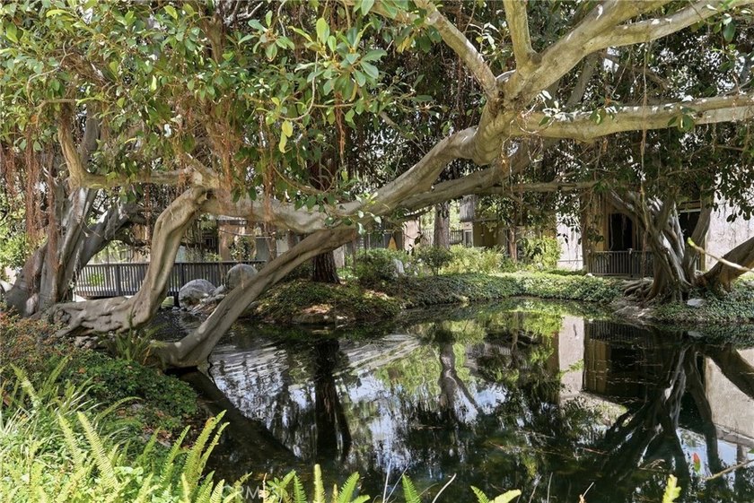 Ideally situated in one of the most sought-after locations - photo 35