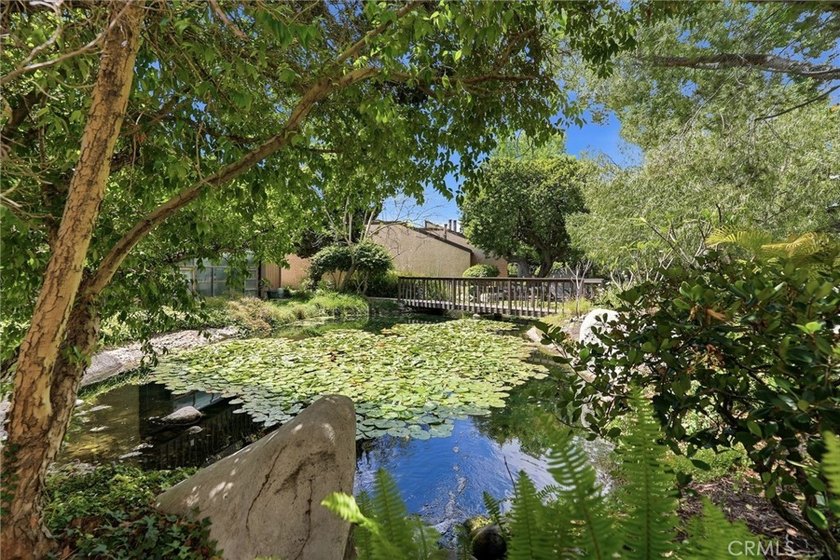 Ideally situated in one of the most sought-after locations - photo 37