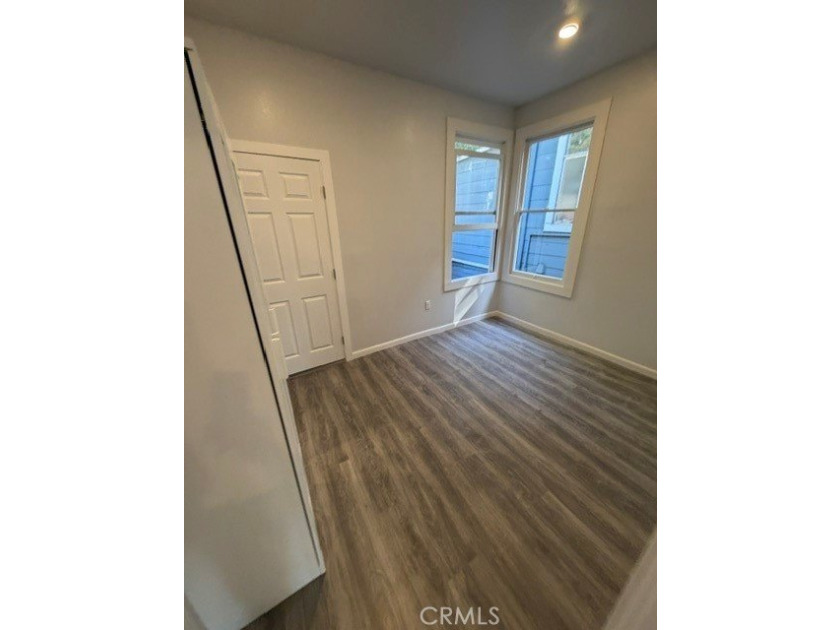 BACK ON THE MARKET! Seller will credit buyer for interest rate - photo 21