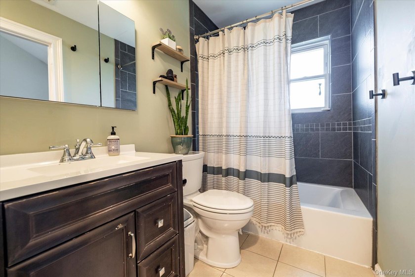 This Townhouse lives large with more than 1,500 square feet of - photo 21
