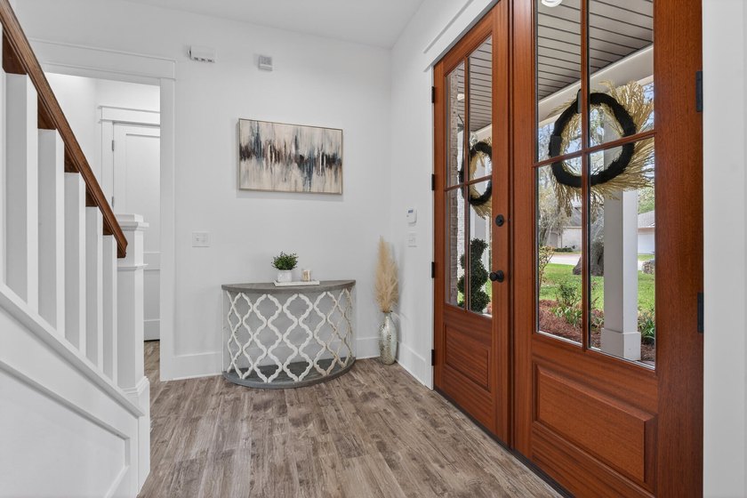 Built in 2021 by renowned local builder Damian Curtis, this 2 - photo 9