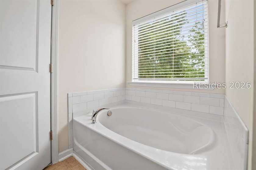 Tucked within the welcoming Shadow Moss community, this home - photo 25