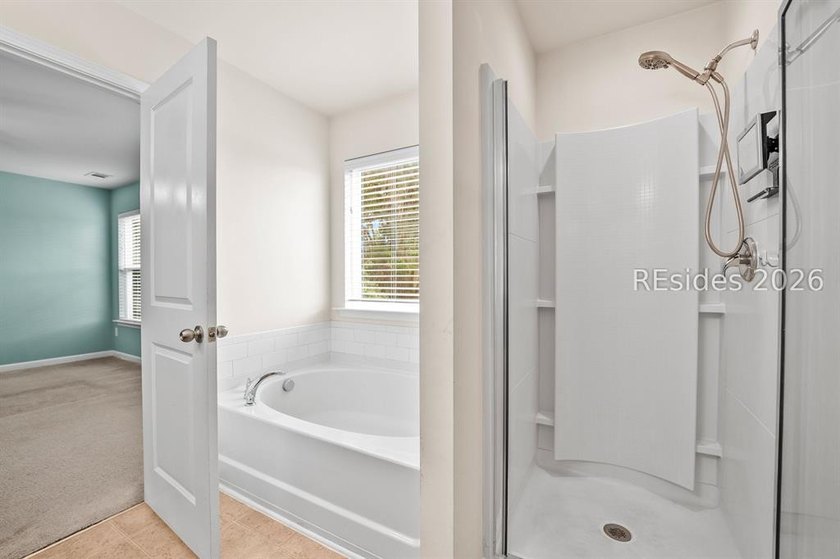 Tucked within the welcoming Shadow Moss community, this home - photo 26