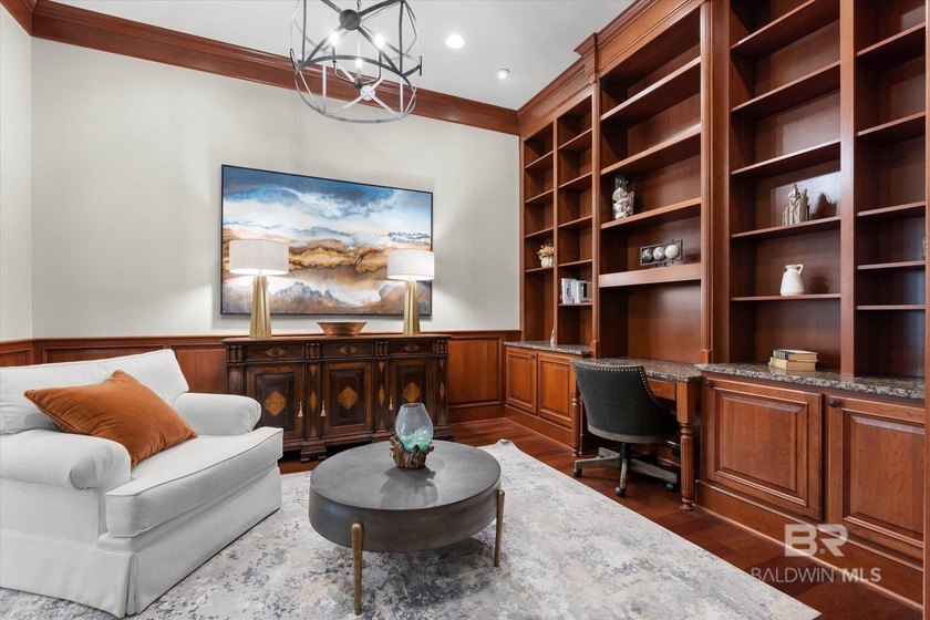 Exceptional custom residence overlooking the fairways of Craft - photo 7