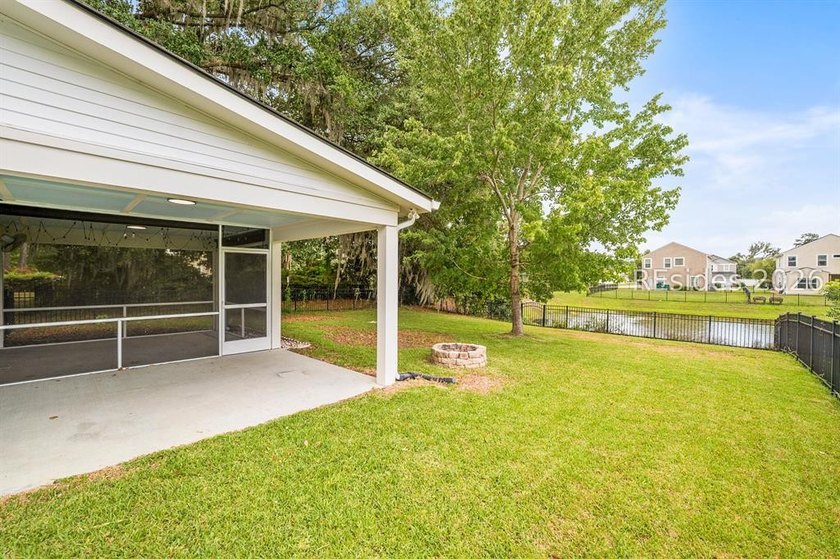 Tucked within the welcoming Shadow Moss community, this home - photo 43