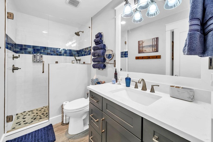 Experience coastal living in Seascape Resort! This fully - photo 5