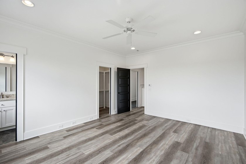 *Appraisal in hand for $3,600,000!* Welcome to this - photo 49