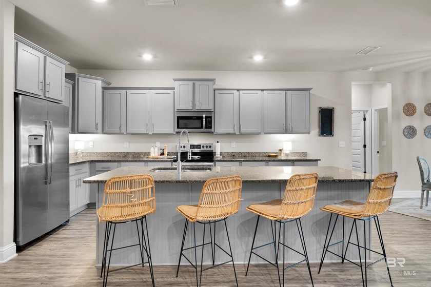 Welcome to 388 Apollo Avenue-an exceptional 5-bedroom, 3-bath - photo 8