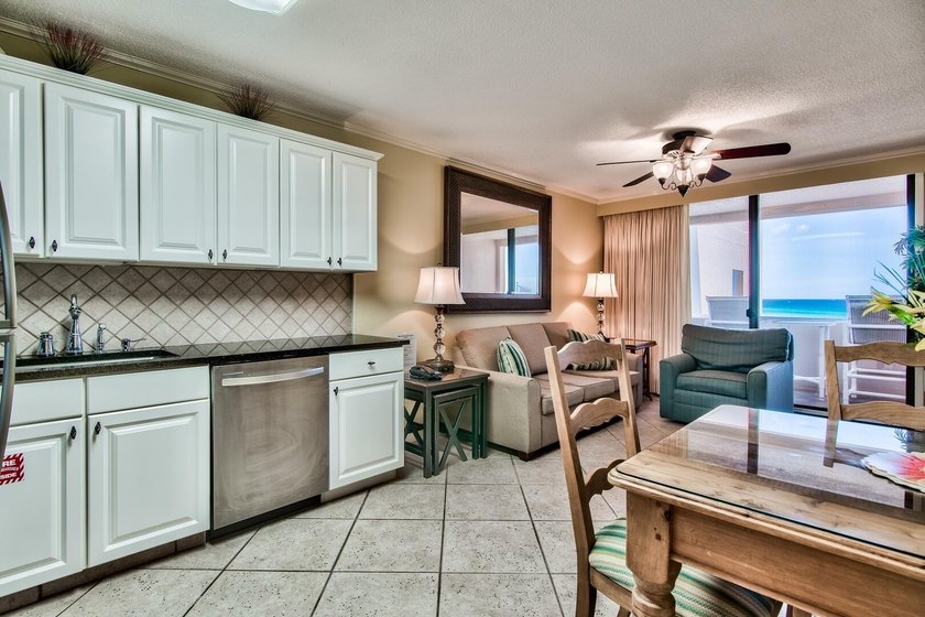 Jetty East is a Gated 6-story midrise with under building - photo 6