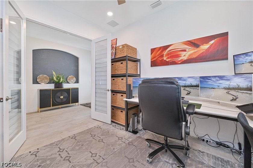 Luxury Living at WildBlue -Experience exceptional indoor-outdoor - photo 31