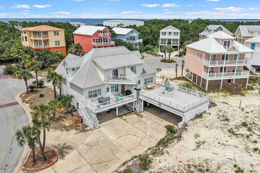 Exceptional Gulf Coast investment and family retreat opportunity - photo 7