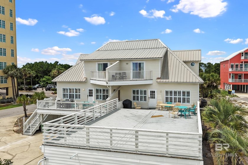 Exceptional Gulf Coast investment and family retreat opportunity - photo 3