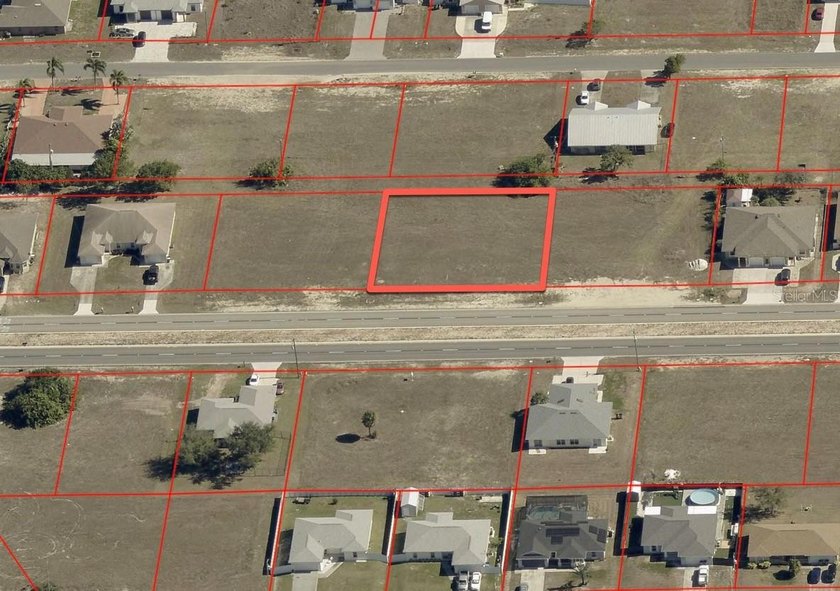 Summer special! The perfect duplex lot! The weather is warm but - photo 8