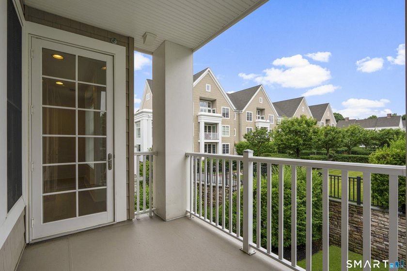 Experience the perfect blend of luxury, convenience, and - photo 15