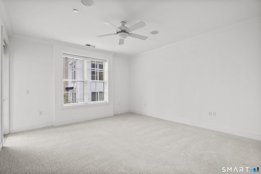 Experience the perfect blend of luxury, convenience, and - photo 17