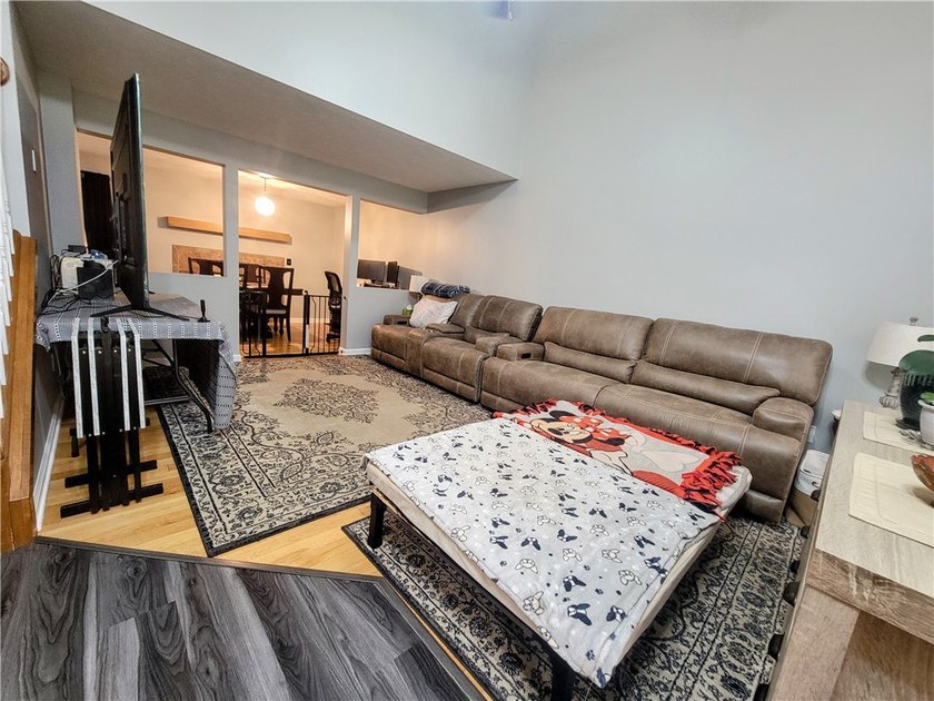 Move-In Ready with Above-Ground Pool in the Heart of Greece! - photo 4