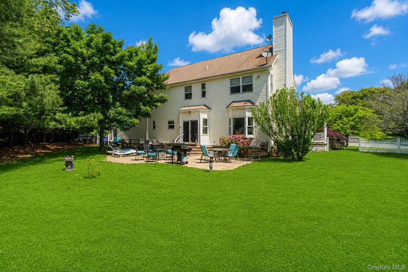 Tucked away in the sought after Soundview Meadows Development - photo 17