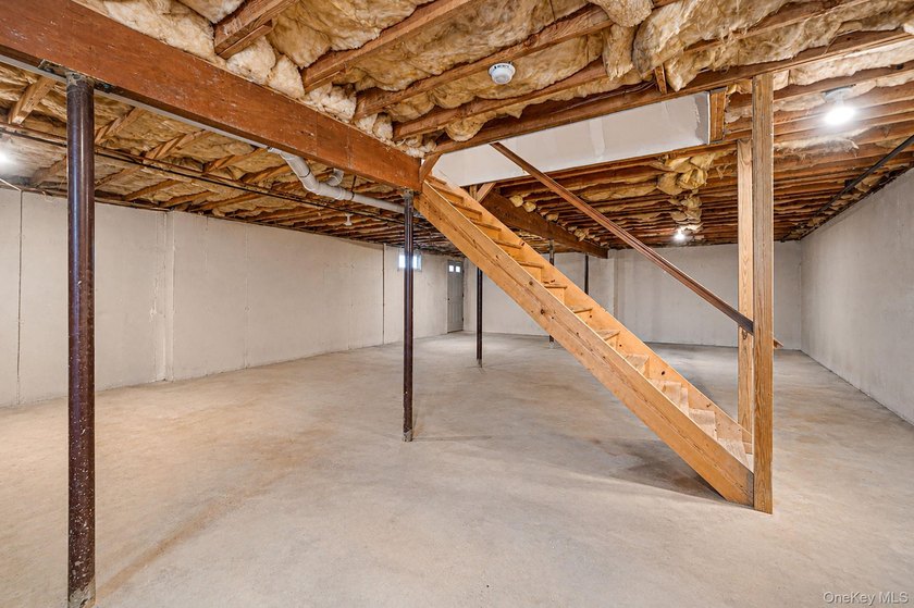 Tucked away in the sought after Soundview Meadows Development - photo 37