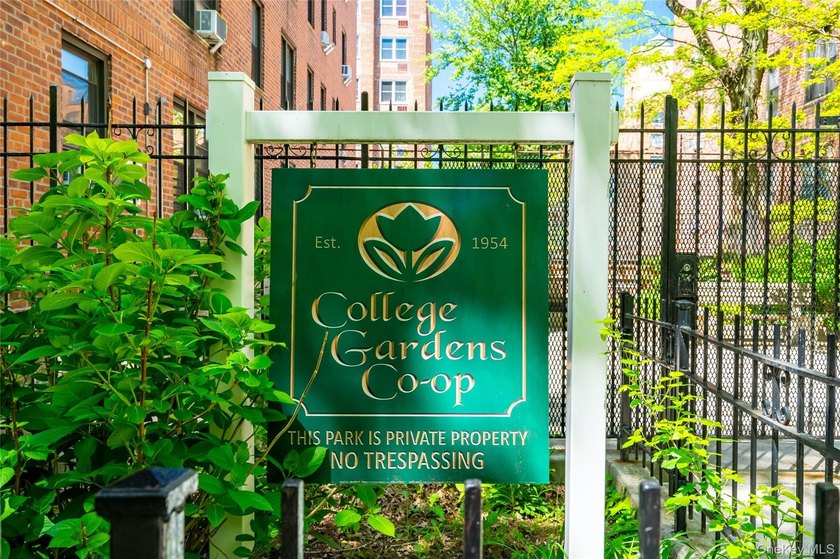 This tremendous 915 sq. ft. true 2BR co-op is situated on a - photo 5