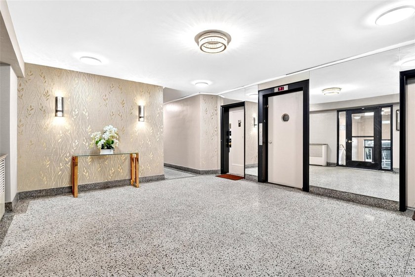 This tremendous 915 sq. ft. true 2BR co-op is situated on a - photo 8
