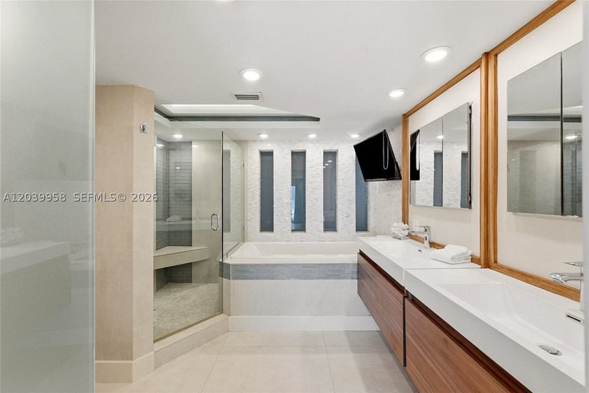 A rare opportunity to own one of Fort Lauderdale's most - photo 28