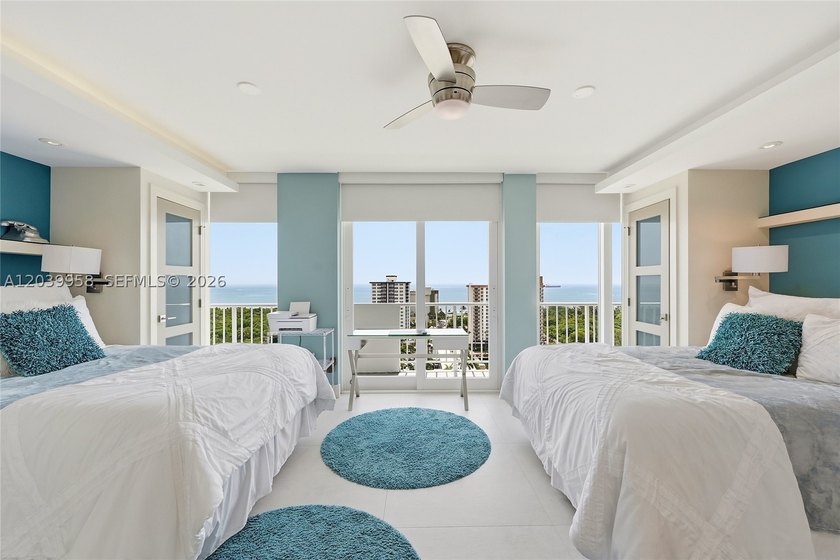 A rare opportunity to own one of Fort Lauderdale's most - photo 31