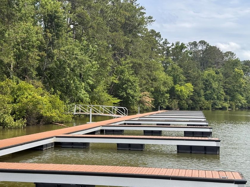 Welcome to Emerald Cove, Lake Greenwood's newest lakefront - photo 33
