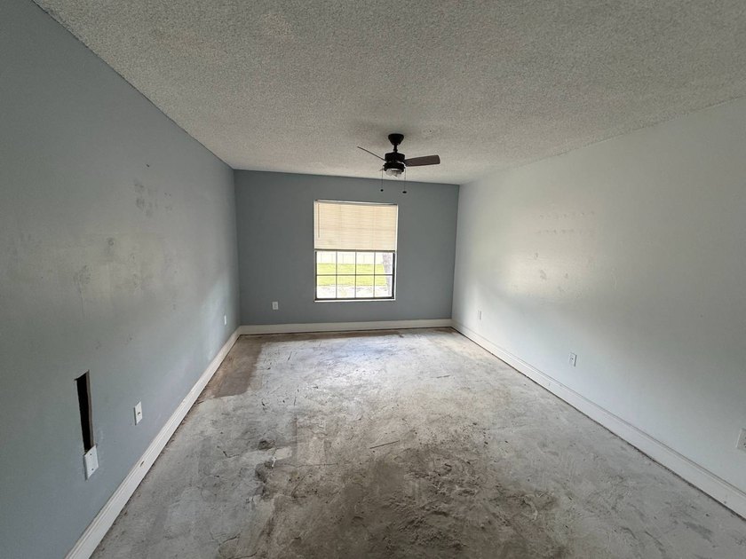 Priced and Primed for Renovation. 2 Bed, 1.5 Bath Second floor - photo 10