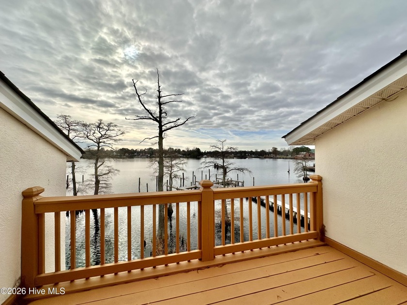 Waterfront 3 Bedroom 3 Bath condo within walking distance to - photo 22