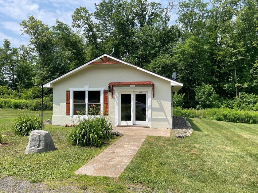 Rare opportunity to own three separate single family homes on - photo 10