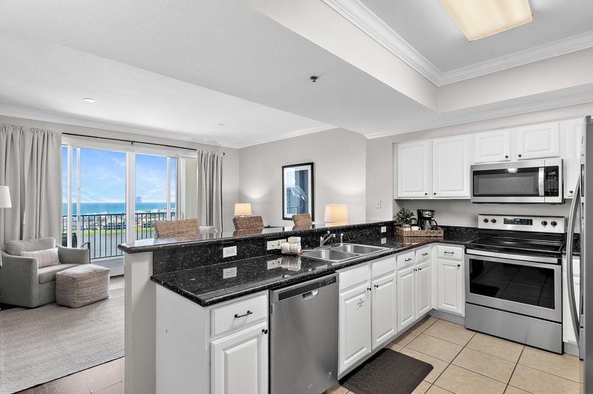 Wake up to endless Gulf views, spend your afternoons with your - photo 7