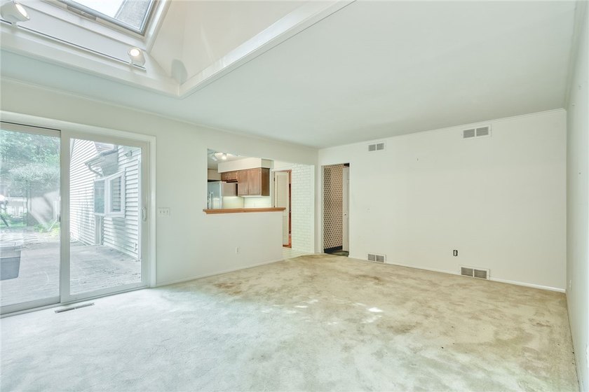 THE WOODS AT MILLCREEK! HIGHLY DESIRABLE AREA CLOSE TO WEBSTER - photo 14