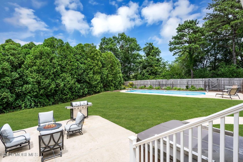 Don't miss this expanded split-level backing to Winding River - photo 33