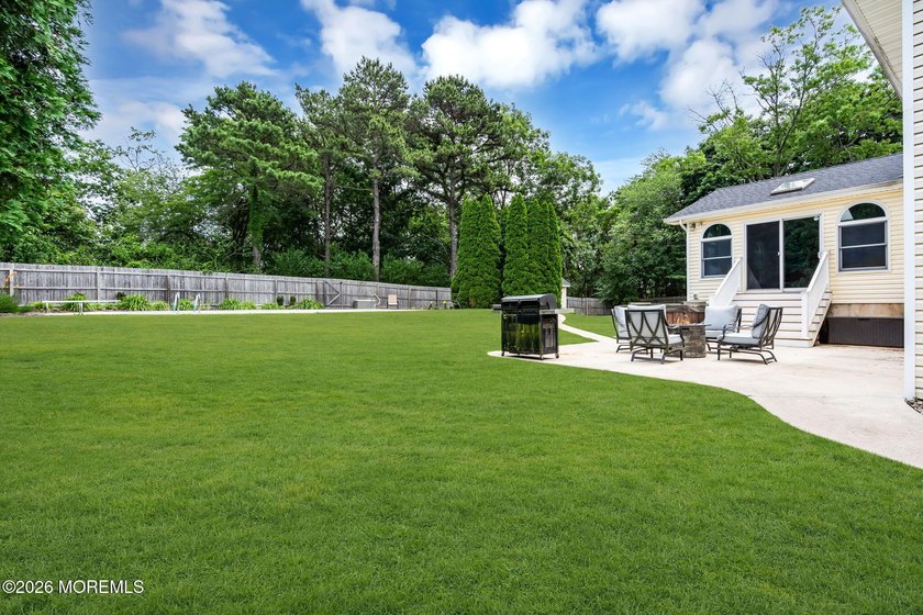 Don't miss this expanded split-level backing to Winding River - photo 41