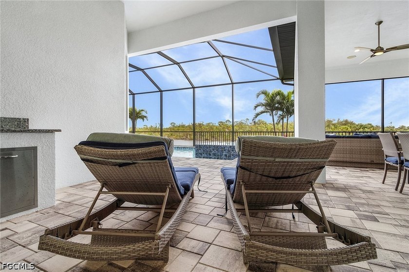 This 2023 custom-built masterpiece redefines luxury living - photo 31