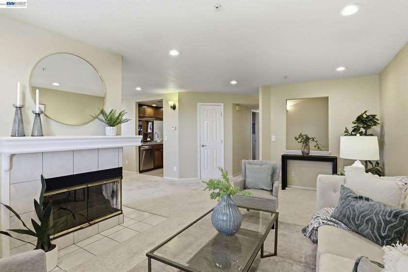 Rare opportunity to own one of the largest floor plans in the - photo 11