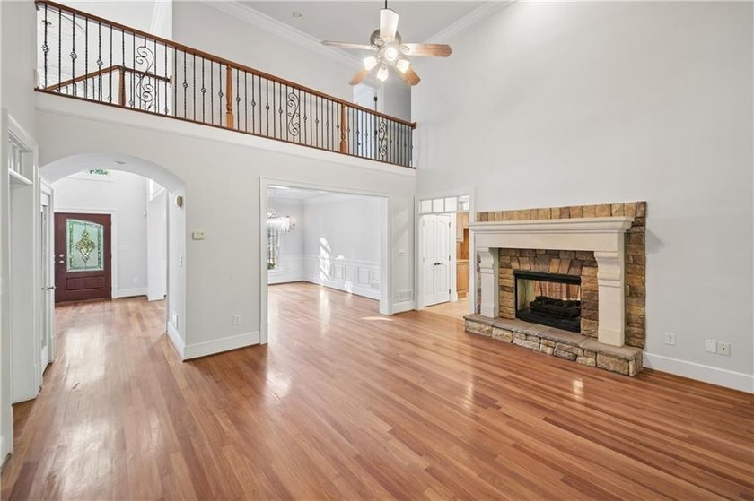 Introducing 1038 Overlook Dr, a residence arranged for everyday - photo 8