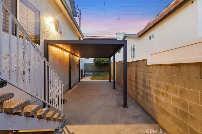 First time on the market in years, this beautifully maintained - photo 29