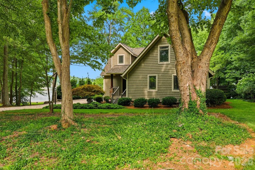 Beautiful waterfront home nestled just off Kiser Island Road - photo 3