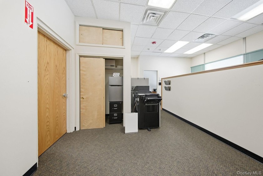 Fully leased commercial investment opportunity in desirable - photo 33