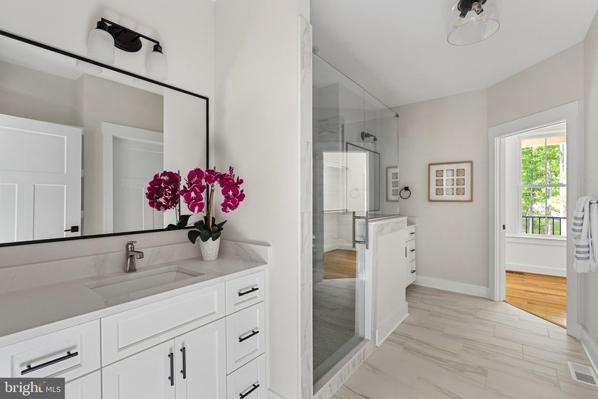 Neatly tucked within the sought-after Noahs Landing community on - photo 41