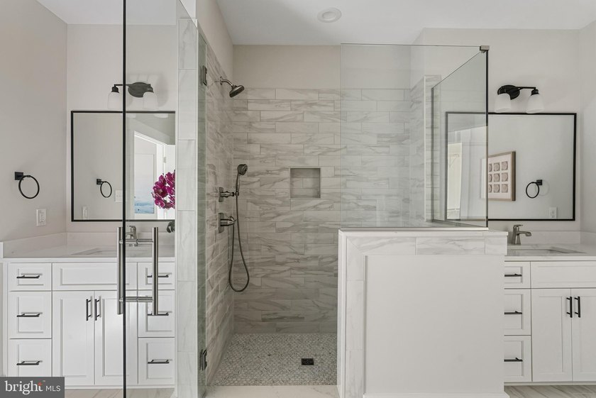 Neatly tucked within the sought-after Noahs Landing community on - photo 43