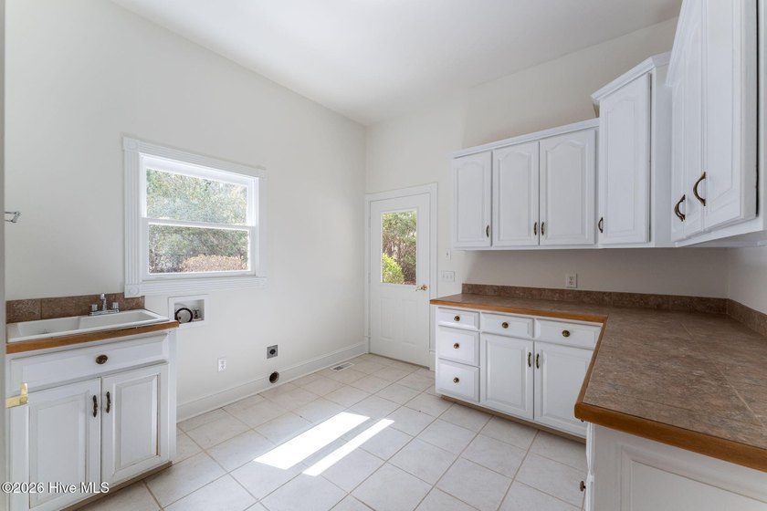 This beautiful brick executive residence is in the prestigious - photo 46