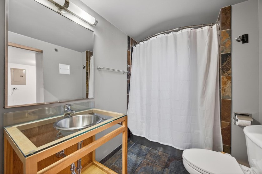 One of North Loop's finest, the 801 Washington Lofts! This - photo 16