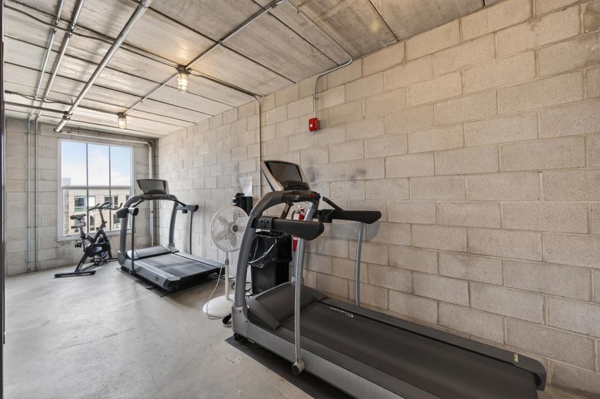 One of North Loop's finest, the 801 Washington Lofts! This - photo 33