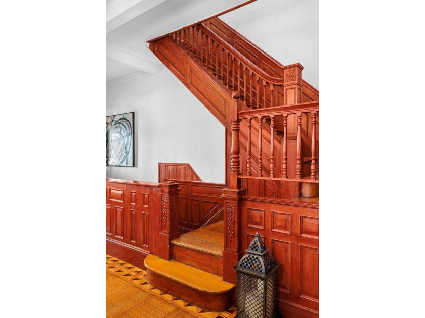 Set on a picturesque block in the Historic Crown Heights - photo 8