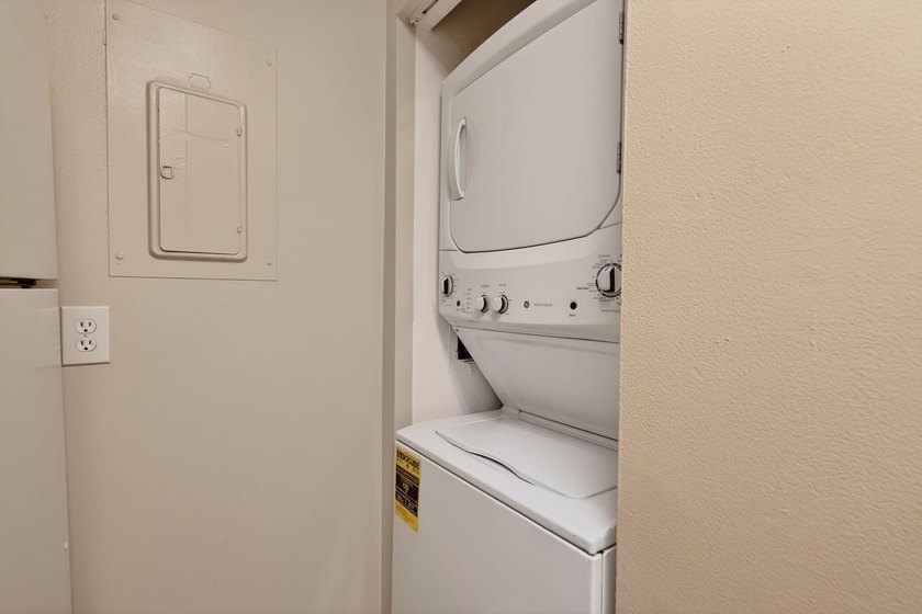 BEAUTIFUL 2/2 CONDO IN THE POPULAR PINE RIDGE NORTH II COMMUNITY - photo 18