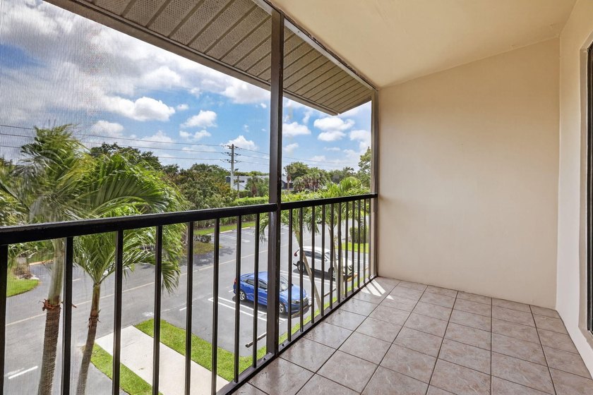 BEAUTIFUL 2/2 CONDO IN THE POPULAR PINE RIDGE NORTH II COMMUNITY - photo 33